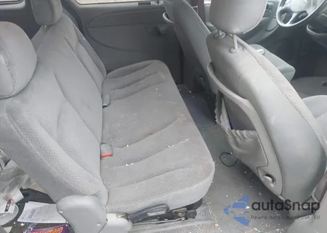 2005 Chrysler Town & Country z USA, uszkodzony, nr VIN 1C4GP45RX5B379965